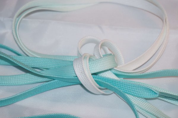 saminette.fr photos de lacets de couleurs bleu turquoise